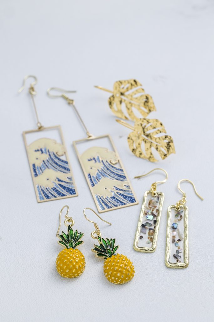 Kawaii Kawaii earring assortment (pineapple, hanafura, etc.)